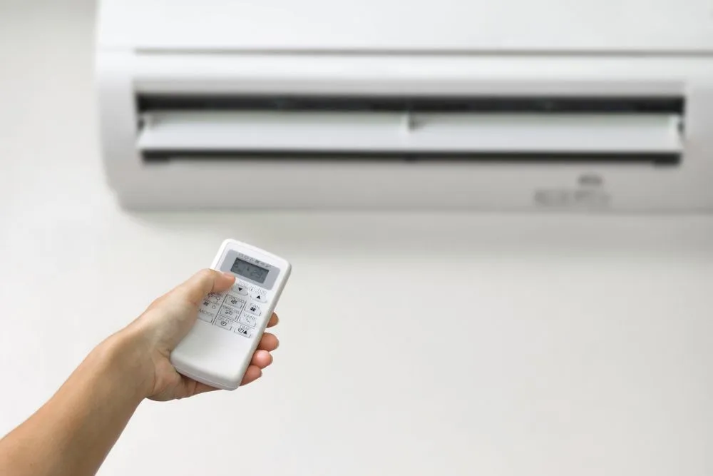 Split system air conditioner controlled by remote